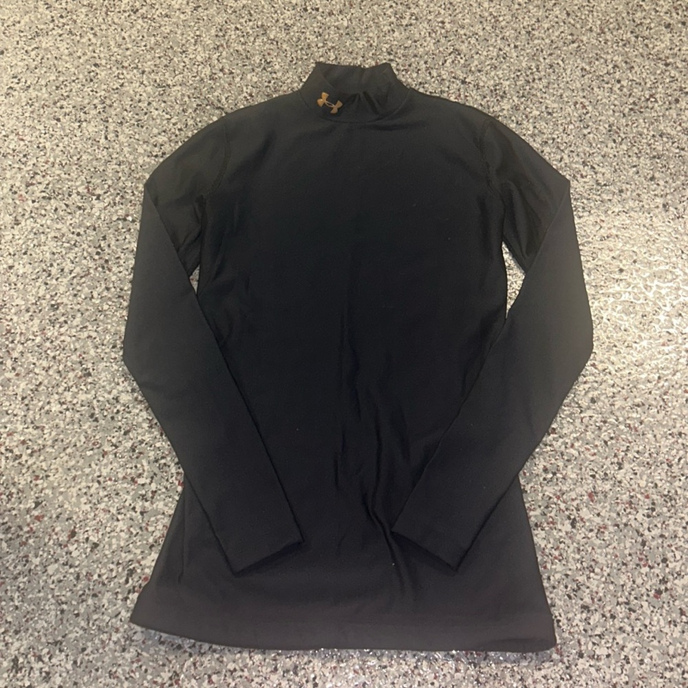 Under armour compression top medium